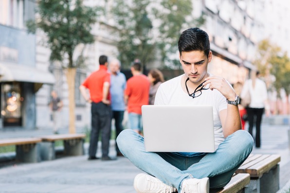 Switching Careers in Your 30s and 40s: A Guide to Career Change Courses