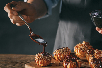 Students in a bakery course at Jamia Hamdard Online